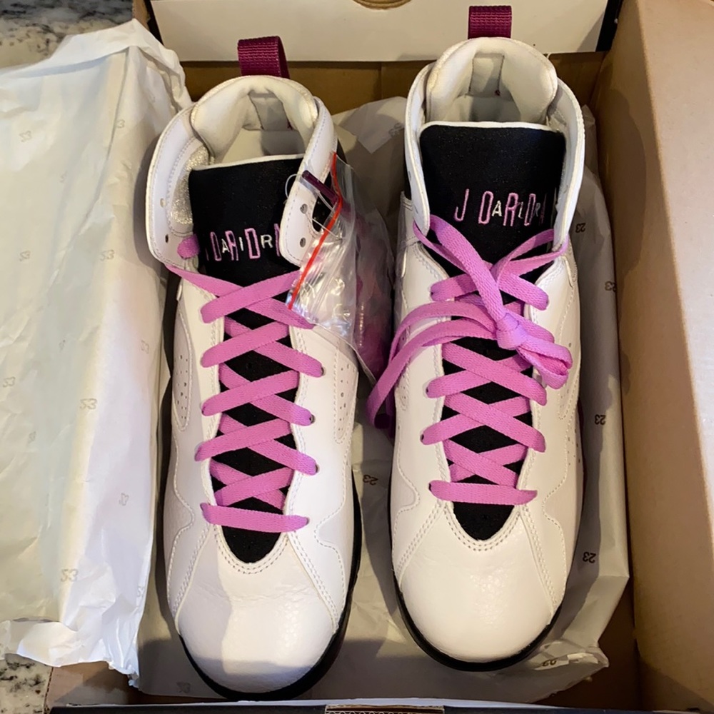 Air Jordan 7